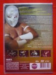 画像2: 新品！ＤＶＤ／ミスティコ(WWEシン・カラ)『ＭＩＳＴＩＣＯ　ＩＤＯＬＯＳ　ｄｅ　ｌａ　ｌｕｃｈａ　ｌｉｂｒｅ』 (2)